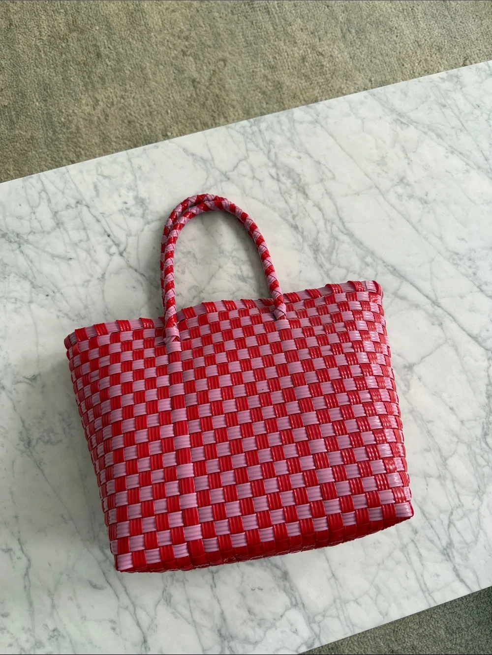 Plastic weave basket bag